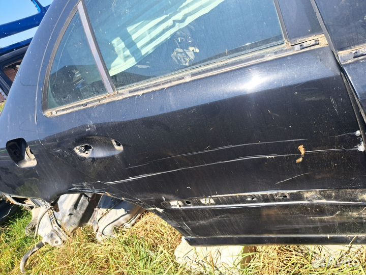 Дверь задний правый Mercedes W211