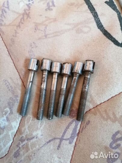 Барабанные болты винты