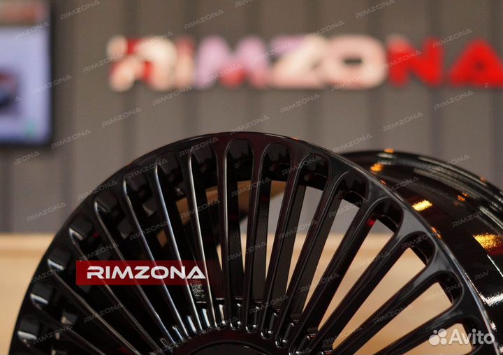 Кованые диски R22 на BMW X5 M