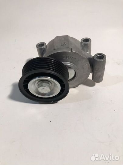 Натяжитель ремня грм