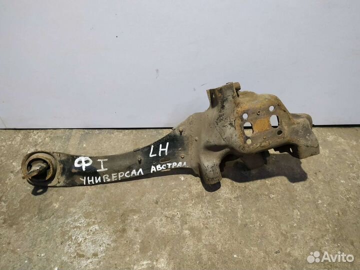 Кулак заднего колеса левый Форд Фокус 1 универсал