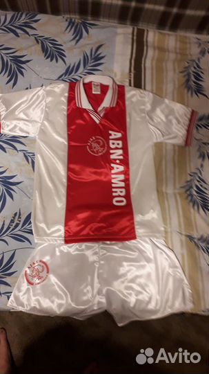 Футбольная форма Аякс (Ajax) (майка и трусы)