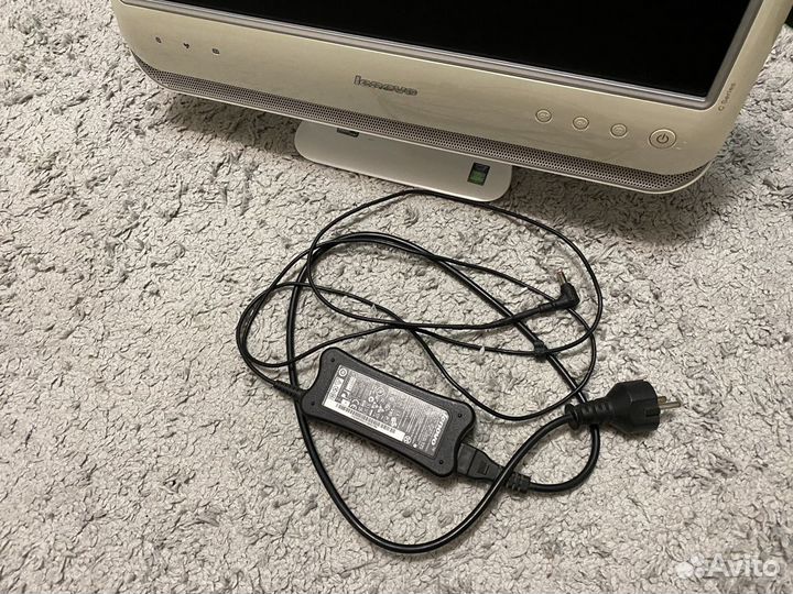 Моноблок Lenovo C200