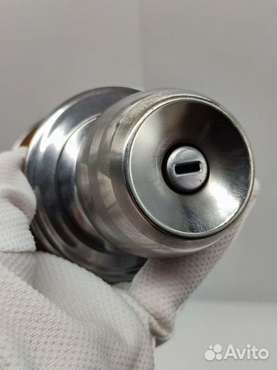 Дверная ручка врезная