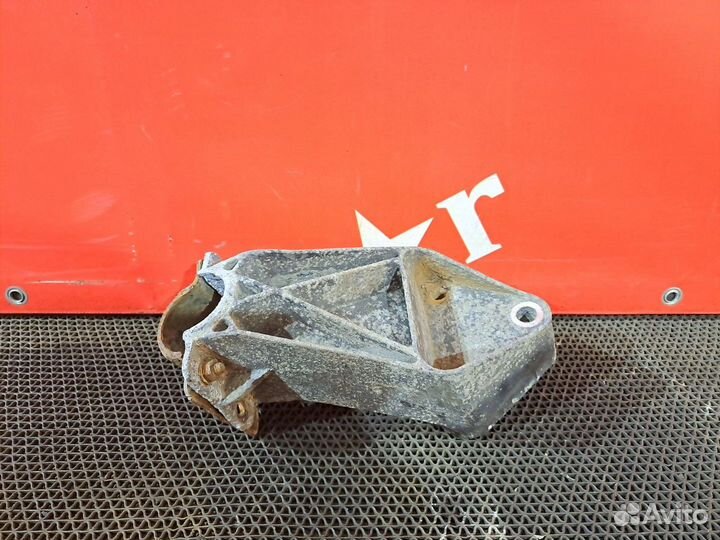 Кронштейн крыла заднего Daf XF105