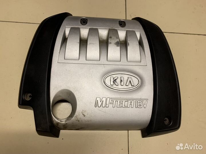 Крышка двигателя декоративная Kia Spectra