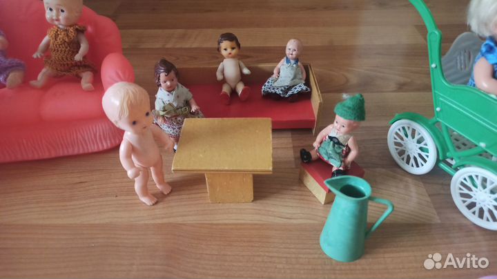 Коляски,мебель СССР и современные для кукол