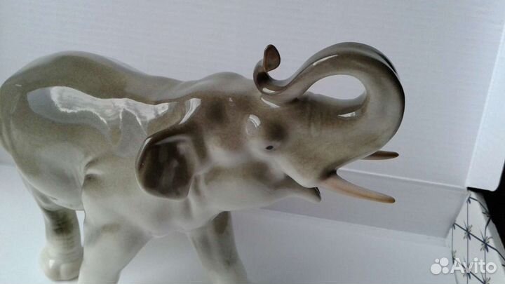 Скульптура ифз Слон
