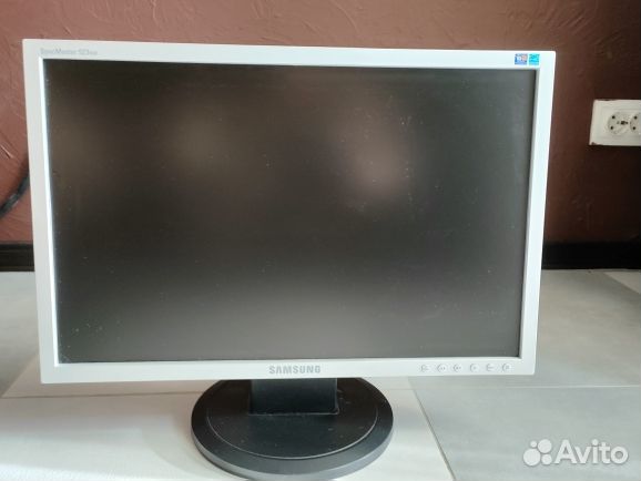 Монитор Samsung syncmaster 923NW