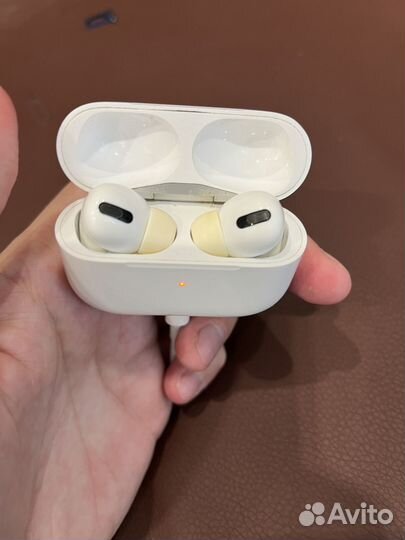 Apple airpods pro