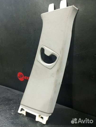 Обшивка центральной стойки правая Bmw 3 E90 N43B20