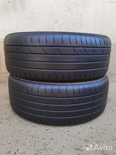 Continental ContiPremiumContact 2 215/55 R17 94V