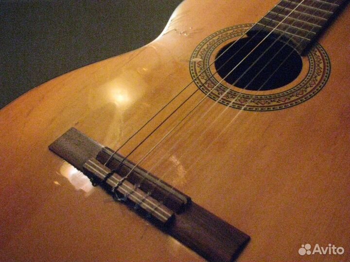 Ремонт гитар электрогитар.домр укулеле мандолин