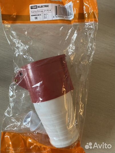 Розетка 3P+PE+N.380 В 32 А, Вилка кабельная