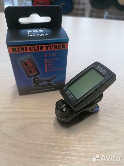 Тюнер для настройки гитары