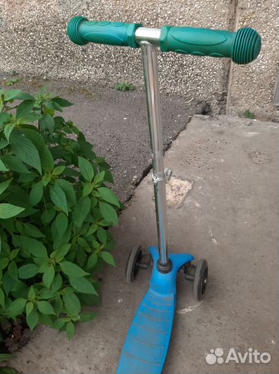 Самокат детский трехколесный бу