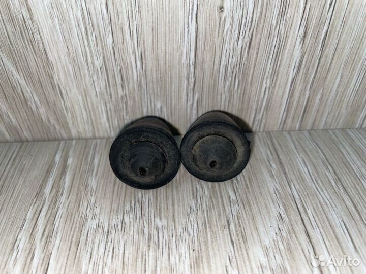 Отбойник багажника Kia Ceed ED