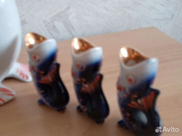 Фарфоровые статуэтки. 