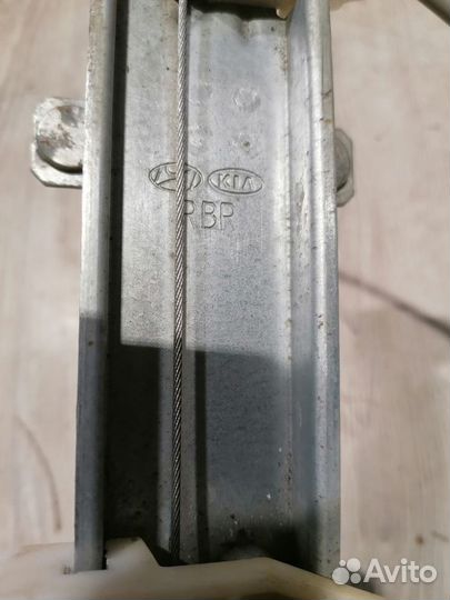 Стеклоподъемник задний Hyundai solaris Лев, Прав