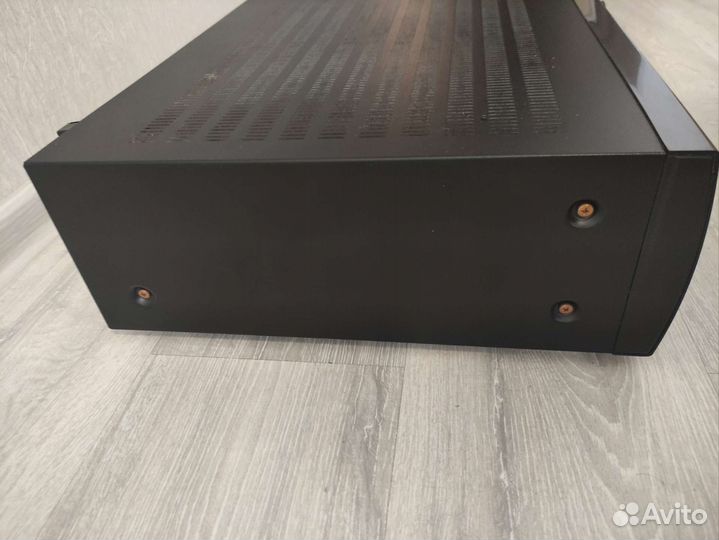 Ресивер Marantz sr670