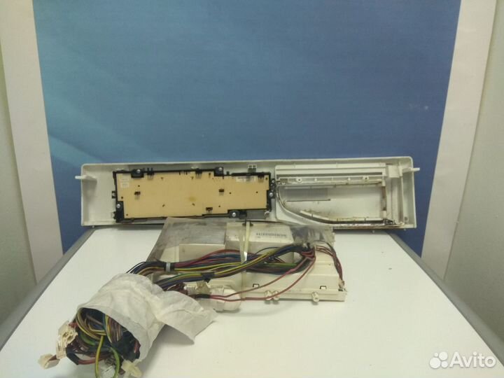 Модуль стиральной машины Hotpoint-Ariston WDD8640