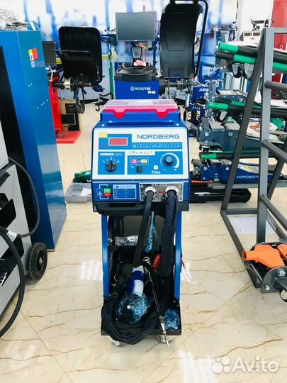 Споттеры с аксесуарами для кузовного ремонта