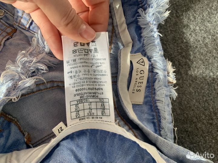 Джинсовые шорты