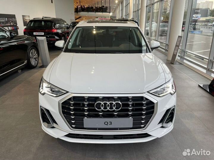 Audi Q3 1.5 AMT, 2023