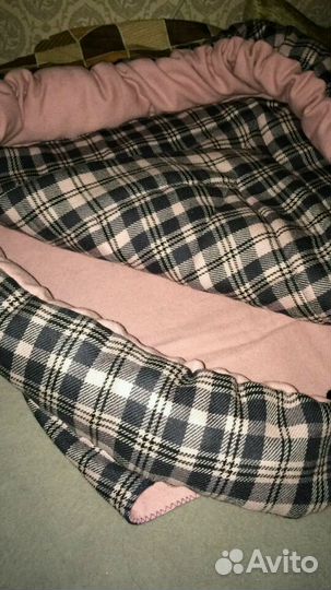 Лежанка для питомца