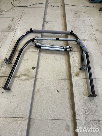 Каркас безопасности Toyota Hilux