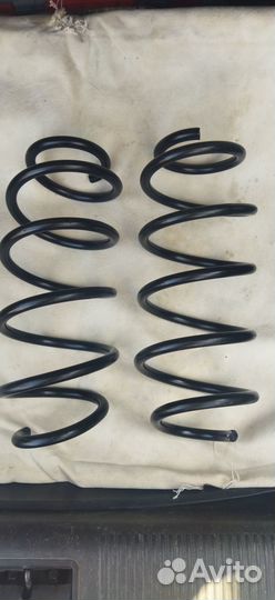 Lesjofors 4095-086 пружина передняя