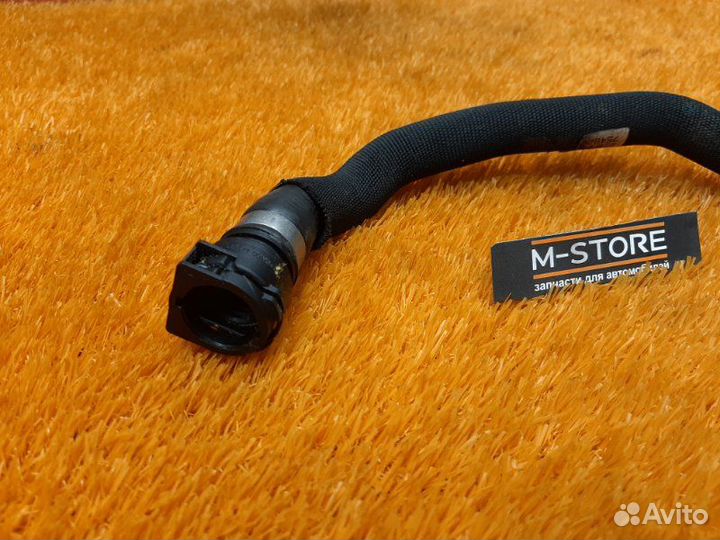 Патрубок системы охлаждения Bmw 3-Series E90