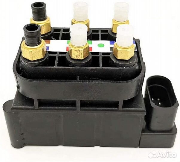 Блок клапанов пневмоподвески для Audi A8 D4