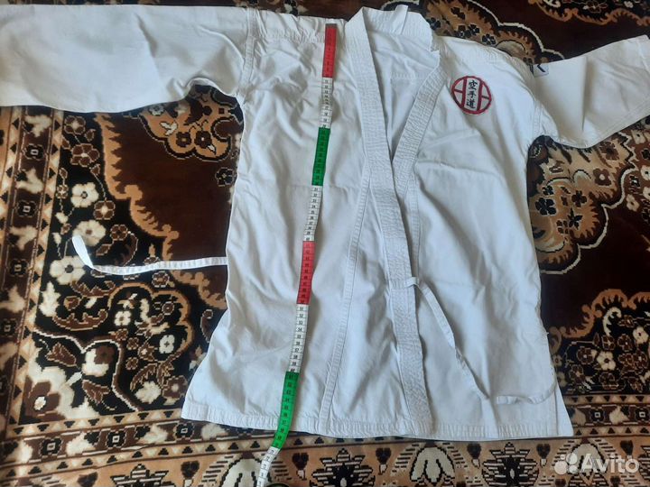 Форма для каратэ, перчатки, пояс