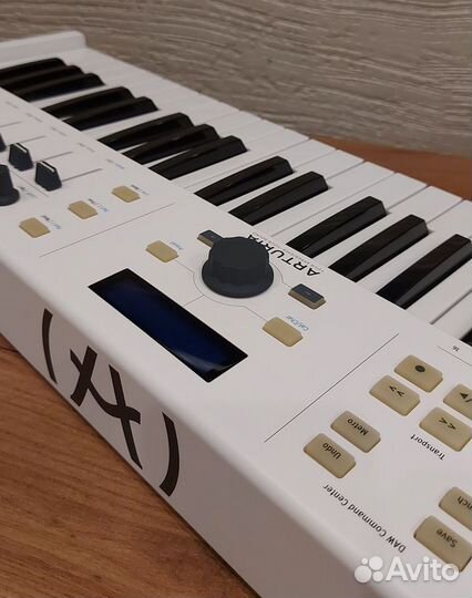 Миди клавиатура Arturia KeyLab essential 49