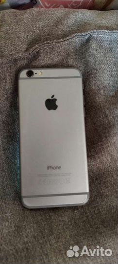 Телефон iPhone 6