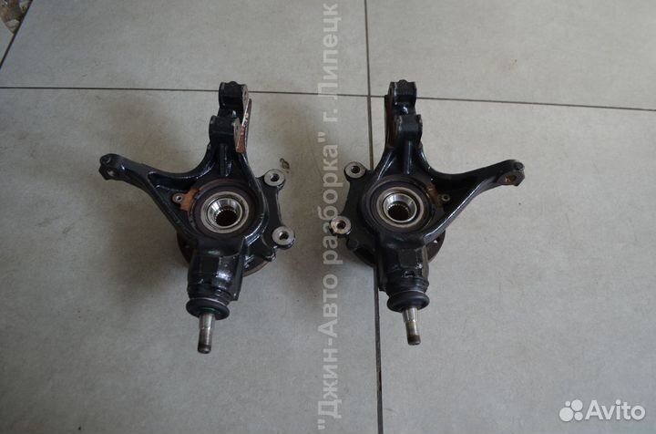 Кулак поворотный передний Partner Berlingo 364653