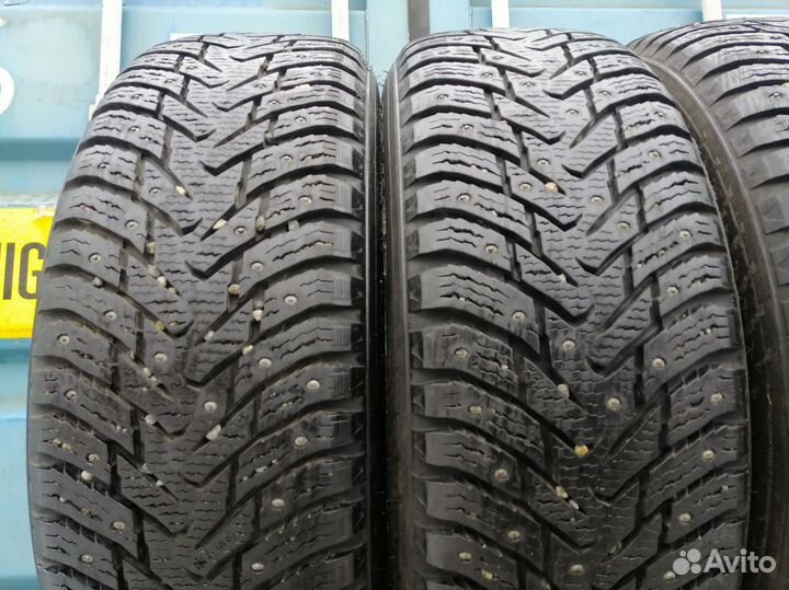 Nokian Tyres Hakkapeliitta 8 225/65 R17 106T