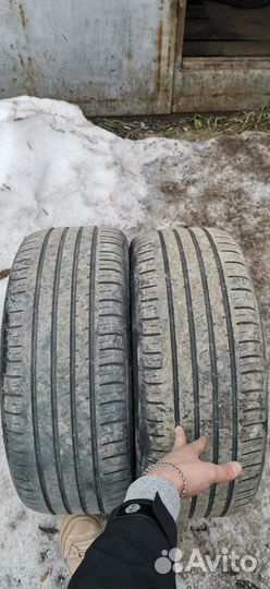 Kumho Ecsta HS51 215/50 R17