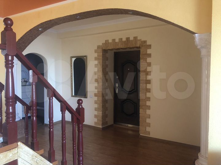 Дом 180 м² на участке 25 сот.