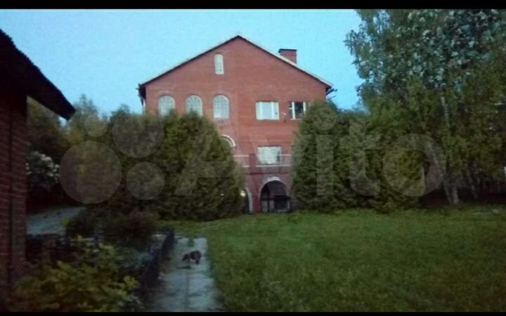 Дом 500 м² на участке 30 сот.