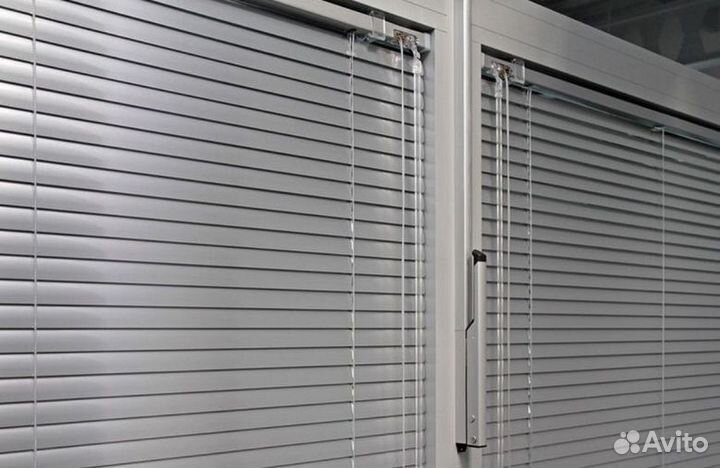 Жалюзи и рулонные жалюзи