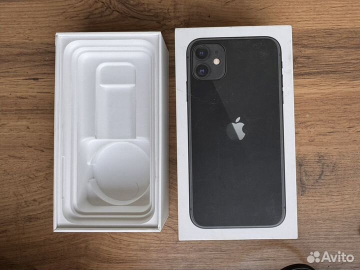 Коробка от iPhone 11
