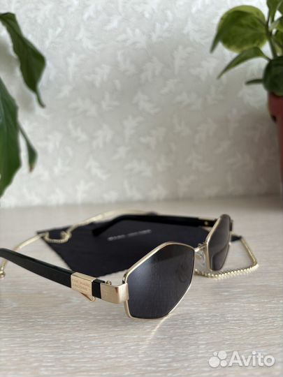 Солнцезащитные очки женские Marc Jacobs