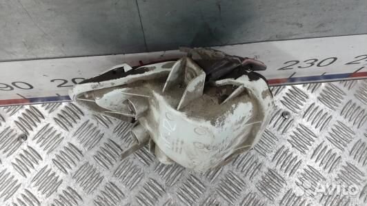 Фонарь бампера задний правый toyota RAV 4 ZSA3 (6B