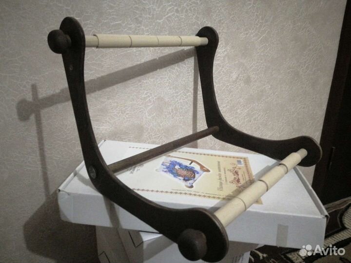 Станок для вышивки, пяльцы