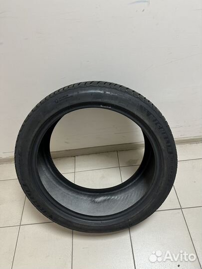 Michelin Pilot Alpin 5 295/35 R20 и 265/40 R20