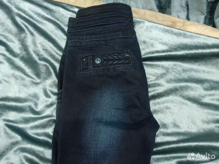 Джинсовые брюки женские