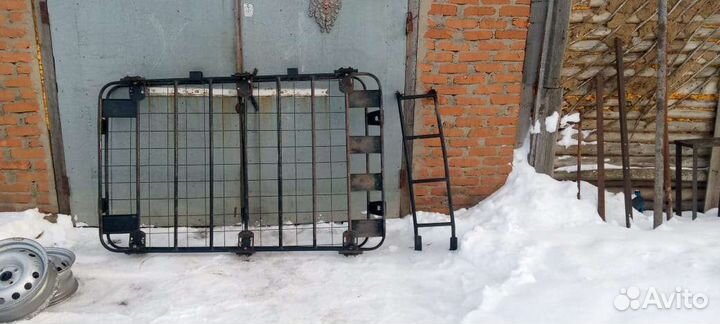 Багажник и лестница