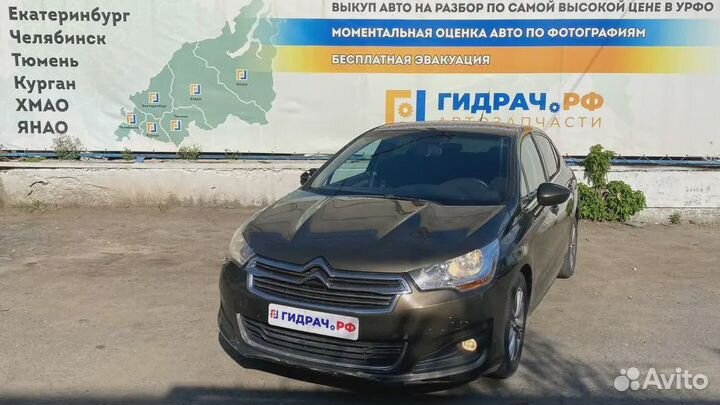 Стекло двери передней правой Citroen C4 II II98015